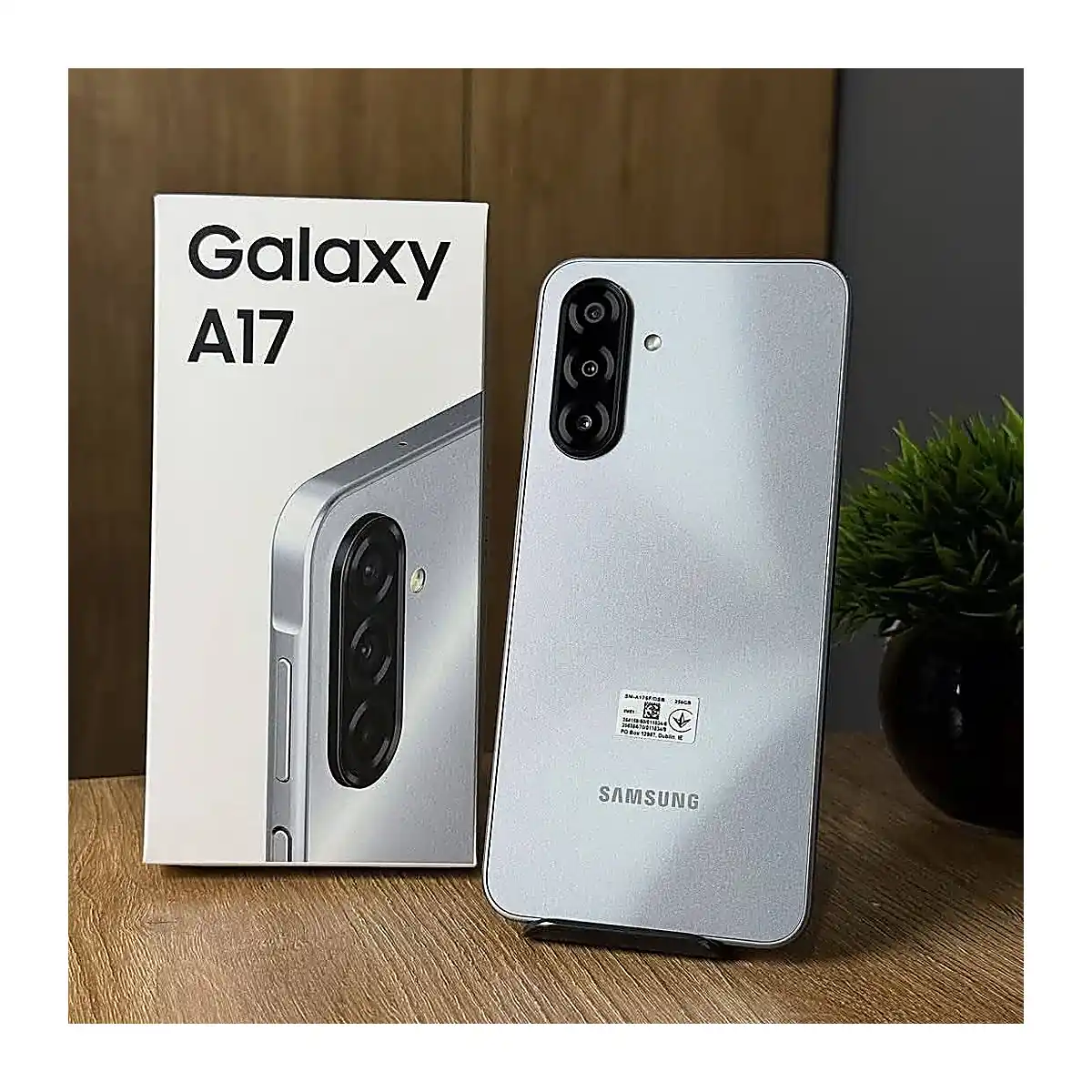 Samsung Galaxy A17 4G — Super AMOLED 6 Ans Mises à Jour | 6Go RAM 128Go | Livraison Gabon | Kadmarket